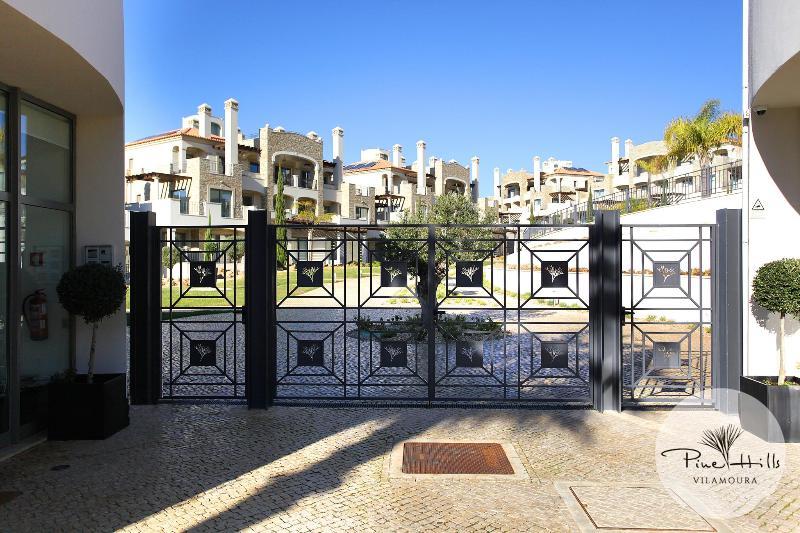 Pine Hills Vilamoura كوارتيرا المظهر الخارجي الصورة
